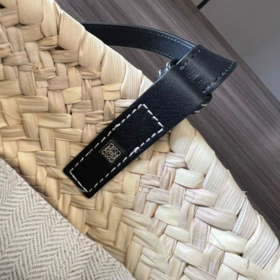 Loewe Drawstring Bucket Borse Imitazioni Palm Leaf e vitello nera Replica Replica Perfette Loewe Drawstring Bucket Borse Imitazioni Palm Leaf e vitello nera imitazioni