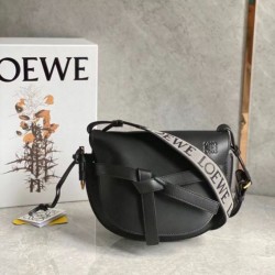 Borsa Gate piccola Loewe vitello nera e jacquard Replica Replica Perfette Borsa Gate piccola Loewe vitello nera e jacquard imitazioni