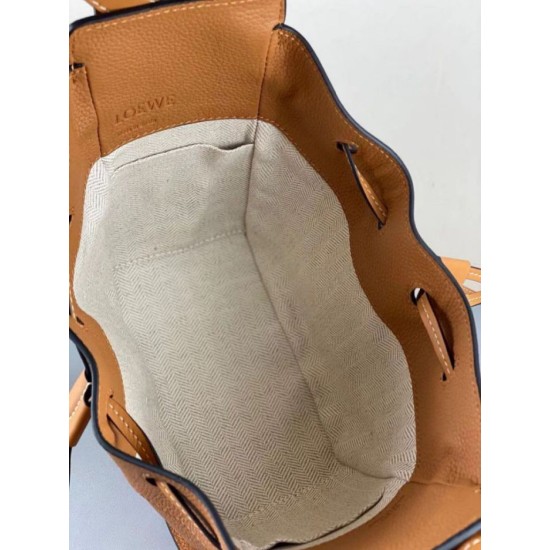 Loewe Mini Hammock Drawstring Borse Firmate Replica Brown qualità specchio Replica Perfette Loewe Mini Hammock Drawstring Borse Firmate Brown imitazioni