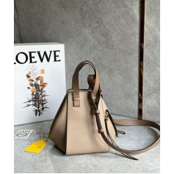 Loewe Compact Borse Hammock vitello grana sabbia