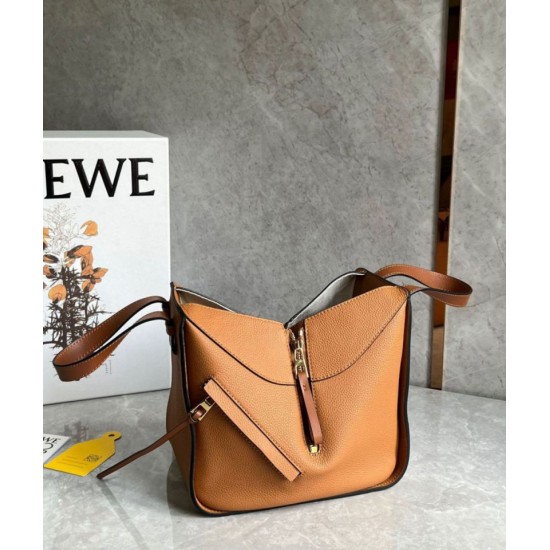 Loewe Compact Hammock Borsa Light Caramel Grained Calfskin Replica Replica Perfette Loewe Compact Hammock Borsa Light Caramel Grained Calfskin imitazioni