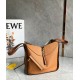 Loewe Compact Hammock Borsa Light Caramel Grained Calfskin Replica Replica Perfette Loewe Compact Hammock Borsa Light Caramel Grained Calfskin imitazioni