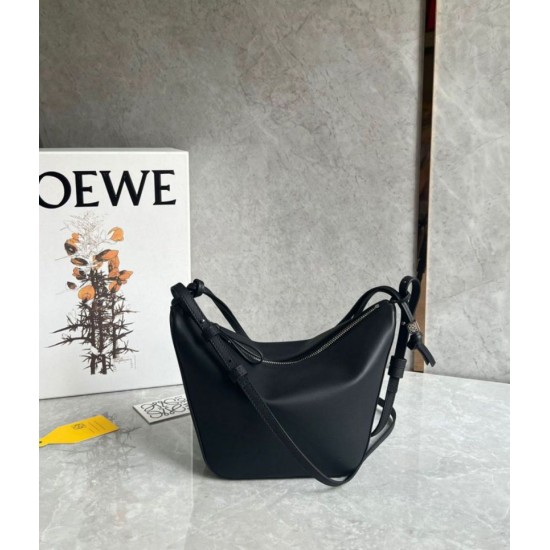 Replica Perfette Loewe Mini Hammock Hobo Borsa Nero Vitello imitazioni