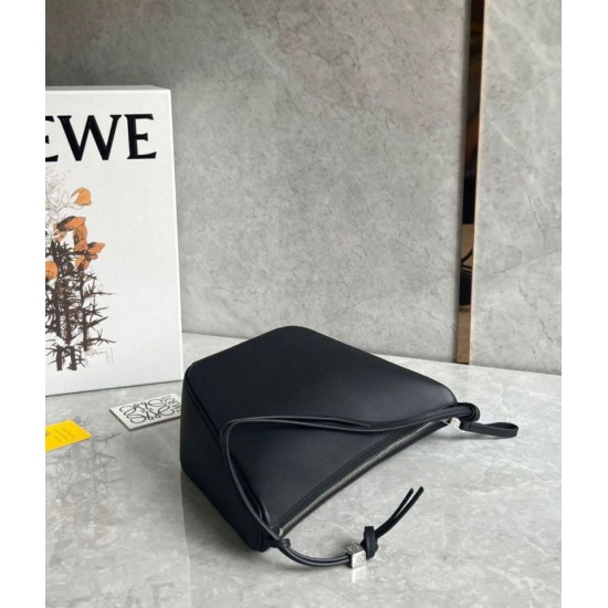 Replica Perfette Loewe Mini Hammock Hobo Borsa Nero Vitello imitazioni