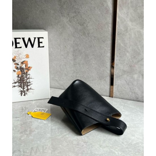 Loewe Mini Pebble Bucket Borsa Nero Vitello Replica Replica Perfette Loewe Mini Pebble Bucket Borsa Nero Vitello imitazioni