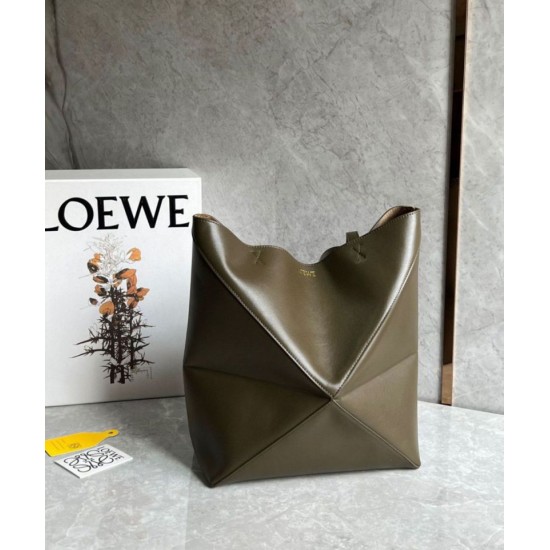 Loewe Puzzle Medium Fold Tote Borsa Dark Green Vitello Replica Replica Perfette Loewe Puzzle Medium Fold Tote Borsa Dark Green Vitello imitazioni