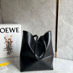 Loewe Puzzle Medium Fold Tote replica Nero Vitello qualità specchio Replica Perfette Loewe Puzzle Medium Fold Tote Nero Vitello imitazioni