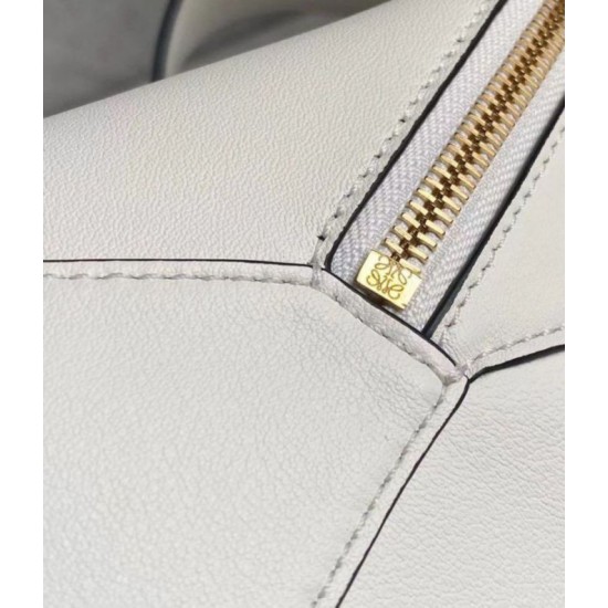 Borse Replica Hobo Puzzle Loewe vitello nappa bianca qualità specchio Replica Perfette Borse Hobo Puzzle Loewe vitello nappa bianca imitazioni