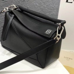 Loewe Piccolo Puzzle Borsa Nero Vitello Replica Replica Perfette Loewe Piccolo Puzzle Borsa Nero Vitello imitazioni