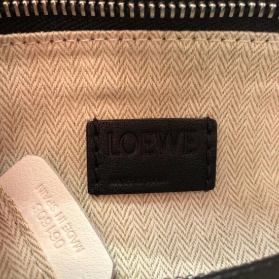 Loewe Piccolo Puzzle Borsa Nero Vitello Replica Replica Perfette Loewe Piccolo Puzzle Borsa Nero Vitello imitazioni