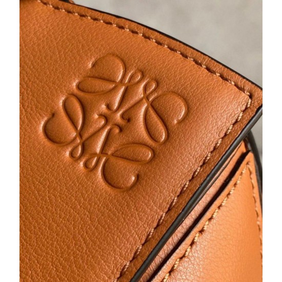 Loewe Puzzle Piccolo Borsa Tan Classico Vitello Replica Replica Perfette Loewe Puzzle Piccolo Borsa Tan Classico Vitello imitazioni