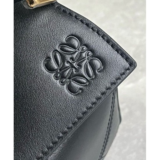 Loewe Puzzle Piccolo replica Nero Vitello con Manico Intrecciato qualità specchio Replica Perfette Loewe Puzzle Piccolo Nero Vitello con Manico Intrecciato imitazioni