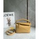 Loewe Puzzle Piccolo Borse Replica Sahara Vitello con Manico Intrecciato qualità specchio Replica Perfette Loewe Puzzle Piccolo Borse Sahara Vitello con Manico Intrecciato imitazioni