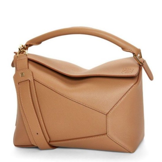 Loewe Puzzle Medium Borse Replica Toffee Grained Calfskin qualità specchio Replica Perfette Loewe Puzzle Medium Borse Toffee Grained Calfskin imitazioni