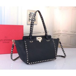 Valentino Piccolo Rockstud Tote Nero Grained Calfskin Valentino Piccolo Rockstud Tote Nero Grained Calfskin
