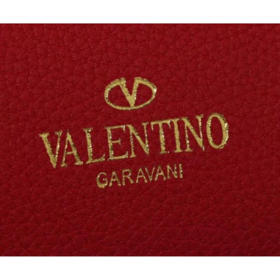 Replica Valentino Medium Rockstud Tote Rosso Grain Calfskin Riproduzione Fedele Valentino Medium Rockstud Tote Rosso Grain Calfskin imitazioni