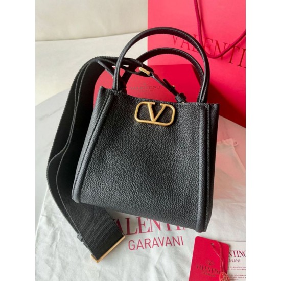 fedele Valentino Alltime Piccolo Borsa Nero vitello granata Replica Replica Perfette fedele Valentino Alltime Piccolo Borsa Nero vitello granata imitazioni