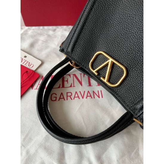 fedele Valentino Alltime Piccolo Borsa Nero vitello granata Replica Replica Perfette fedele Valentino Alltime Piccolo Borsa Nero vitello granata imitazioni