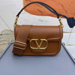 Valentino Alltime Borsa a tracolla Marrone Granulata Replica Replica Perfette Valentino Alltime Borsa a tracolla Marrone Granulata imitazioni