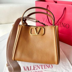 Valentino Alltime Medium Borsa Marrone vitello granata Replica Replica Perfette Valentino Alltime Medium Borsa Marrone vitello granata imitazioni