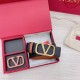 Pari replica Valentino VLogo Cintura reversibile 40mm vitello marrone e nera qualità specchio Replica Perfette Pari Valentino VLogo Cintura reversibile 40mm vitello marrone e nera imitazioni