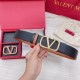 Pari replica Valentino VLogo Cintura reversibile 40mm vitello marrone e nera qualità specchio Replica Perfette Pari Valentino VLogo Cintura reversibile 40mm vitello marrone e nera imitazioni