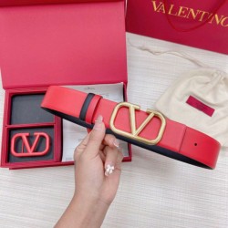 Alta gamma replica Valentino VLogo Cintura reversibile 40mm vitello nera e rossa qualità specchio Replica Perfette Alta gamma Valentino VLogo Cintura reversibile 40mm vitello nera e rossa imitazioni