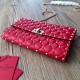Replica Valentino Rockstud Spike Chain Clutch Agnello Rossa Riproduzione Fedele Valentino Rockstud Spike Chain Clutch Agnello Rossa imitazioni