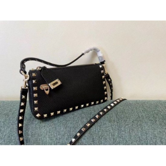 Valentino Rockstud Piccolo Crossbody Borsa Nero Vitello Granulato Replica Replica Perfette Valentino Rockstud Piccolo Crossbody Borsa Nero Vitello Granulato imitazioni