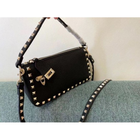 Valentino Rockstud Piccolo Crossbody Borsa Nero Vitello Granulato Replica Replica Perfette Valentino Rockstud Piccolo Crossbody Borsa Nero Vitello Granulato imitazioni