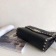 Replica Valentino Rockstud Piccolo Crossbody Borsa Nero Granulato Riproduzione Fedele Valentino Rockstud Piccolo Crossbody Borsa Nero Granulato imitazioni