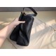 Replica Valentino Vsling Hobo Borsa Nero Vitello Granato Riproduzione Fedele Valentino Vsling Hobo Borsa Nero Vitello Granato imitazioni