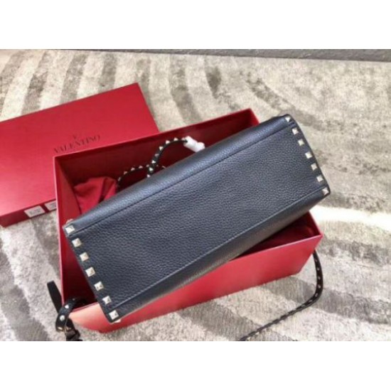 Riproduzione Fedele Valentino Nero Medium Rockstud Top Handle Borsa imitazioni