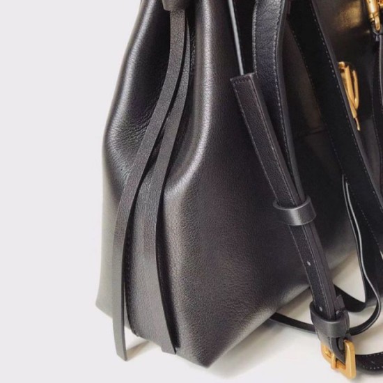 Replica Valentino Piccolo Vring HandBorsa Nero Buffalo Riproduzione Fedele Valentino Piccolo Vring HandBorsa Nero Buffalo imitazioni