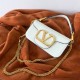 Valentino Loco Piccola Borsa A Tracolla Bianco Vitello Replica Replica Perfette Valentino Loco Piccola Borsa A Tracolla Bianco Vitello imitazioni