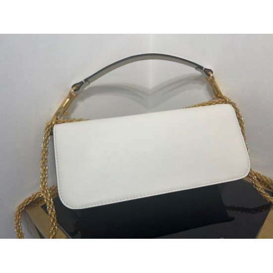 Valentino Loco Grande Borsa A Tracolla Bianco Vitello Replica Replica Perfette Valentino Loco Grande Borsa A Tracolla Bianco Vitello imitazioni