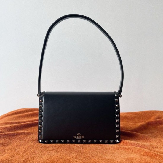 Valentino Rockstud23 Imitazioni borse griffate a tracolla vitello nera Replica Replica Perfette Valentino Rockstud23 Imitazioni borse griffate a tracolla vitello nera imitazioni