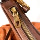 Valentino Stud Sign Hobo Borsa Marrone Scuro Replica Replica Perfette Valentino Stud Sign Hobo Borsa Marrone Scuro imitazioni