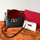 Replica Perfette Valentino Stud Sign Hobo Borsa Nero Vitello imitazioni