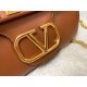 Valentino Stud Sign Borse a tracolla Marrone Nappa Replica Replica Perfette Valentino Stud Sign Borse a tracolla Marrone Nappa imitazioni