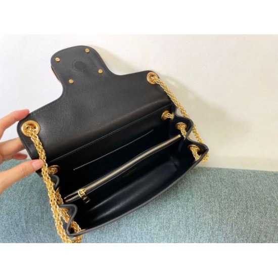 Valentino Stud Sign Borse a tracolla Nero Nappa Replica Replica Perfette Valentino Stud Sign Borse a tracolla Nero Nappa imitazioni