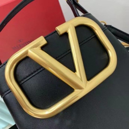 Valentino Supervee Top Handle Borse Firmate Replica Nero Vitello qualità specchio Replica Perfette Valentino Supervee Top Handle Borse Firmate Nero Vitello imitazioni