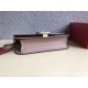 Replica Valentino Medium Vlock Borse a tracolla Poudre Calfskin Riproduzione Fedele Valentino Medium Vlock Borse a tracolla Poudre Calfskin imitazioni