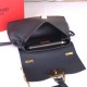 Replica fedele Valentino Medium VRing Chain Borse Nero Grainy Calfskin Riproduzione Fedele fedele Valentino Medium VRing Chain Borse Replica Nero Grainy Calfskin imitazioni