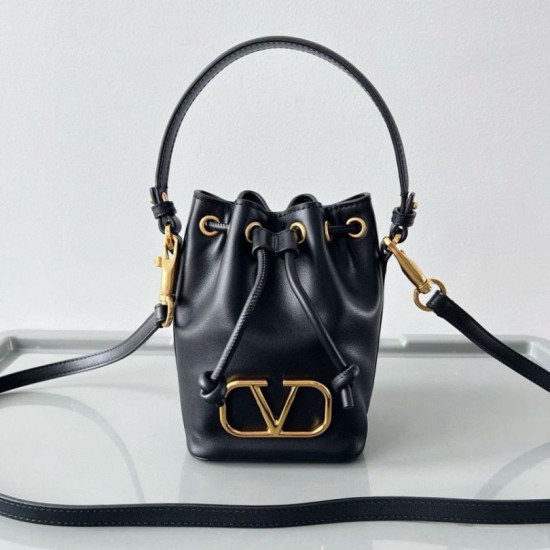 Replica Perfette Valentino VLogo Signature Mini Bucket Borse Imitazioni Nero Calfskin imitazioni