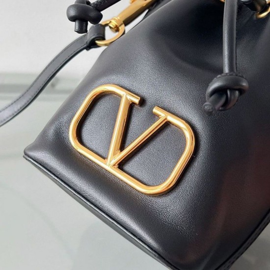 Replica Perfette Valentino VLogo Signature Mini Bucket Borse Imitazioni Nero Calfskin imitazioni