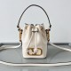 Valentino VLogo Signature Mini Bucket Borsa Bianco Calfskin Replica Replica Perfette Valentino VLogo Signature Mini Bucket Borsa Bianco Calfskin imitazioni