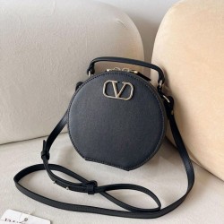Borsa Mini Valentino VLogo Signature vitello nera Replica Replica Perfette Borsa Mini Valentino VLogo Signature vitello nera imitazioni