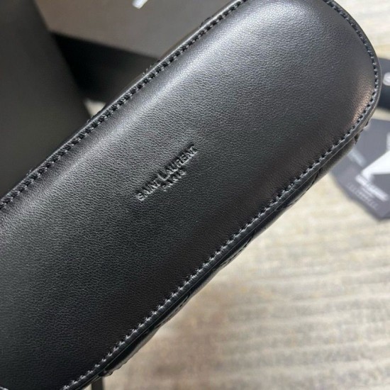 Replica Borse mini Saint Laurent Gaby Vanity agnello nera Riproduzione Fedele Borse Replica mini Saint Laurent Gaby Vanity agnello nera imitazioni