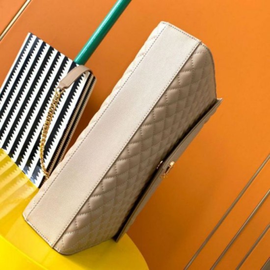 Replica Borsa Saint Laurent Envelope grande martellata beige matelassé Riproduzione Fedele Borsa Saint Laurent Envelope grande martellata beige matelassé imitazioni